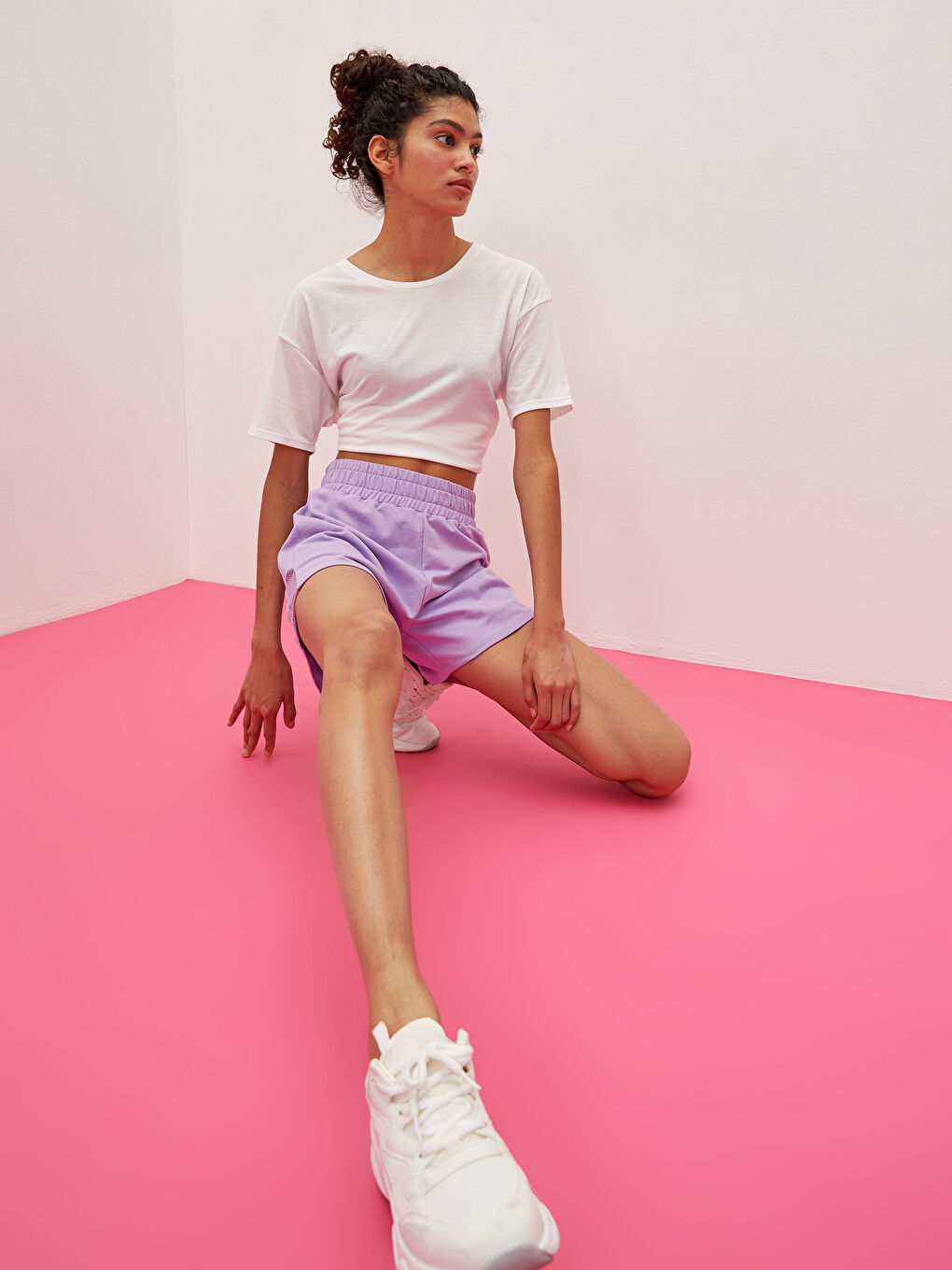 Xside Active Short de Sport pour Femmes avec Taille Élastique et Détails en Mesh -S1KU97Z8-UMM