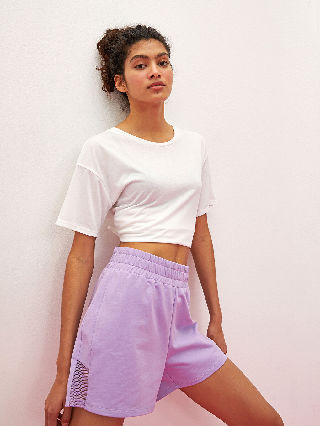 Xside Active Short de Sport pour Femmes avec Taille Élastique et Détails en Mesh -S1KU97Z8-UMM
