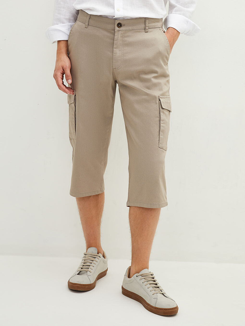 Standard Fit Twill Men's Cargo Shorts-3