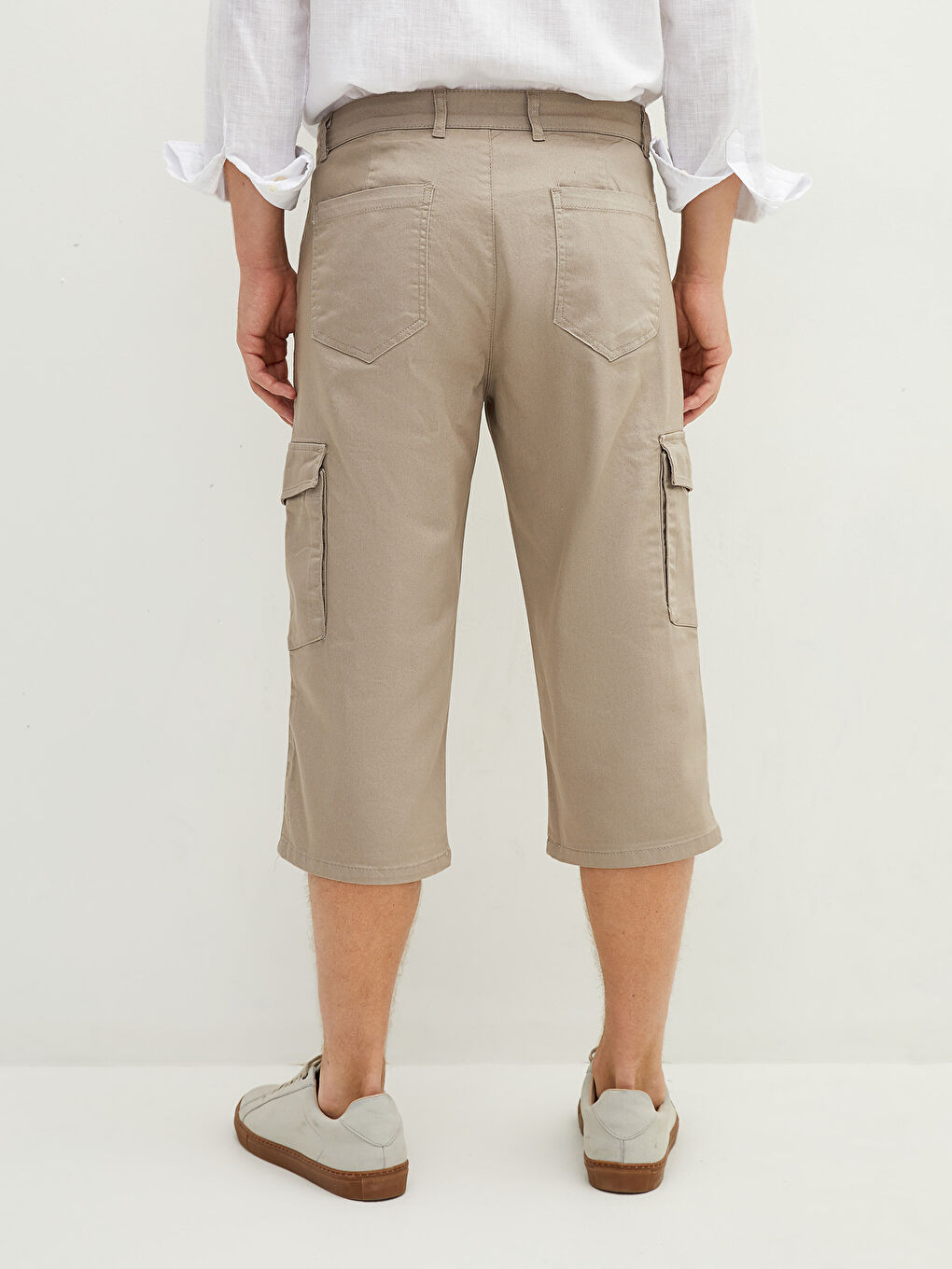 Standard Fit Twill Men's Cargo Shorts-4