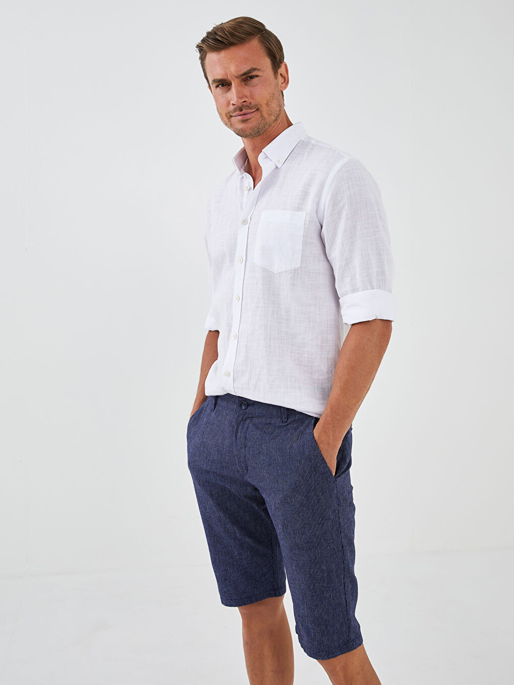 Pantaloni scurți din in, Standard Fit, pentru Bărbați-3