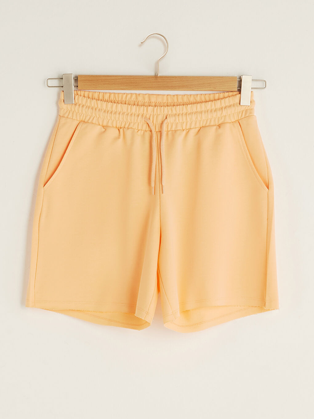 Women's Bermuda Shorts With Flat Pocket Detail and Elastic Waist-5