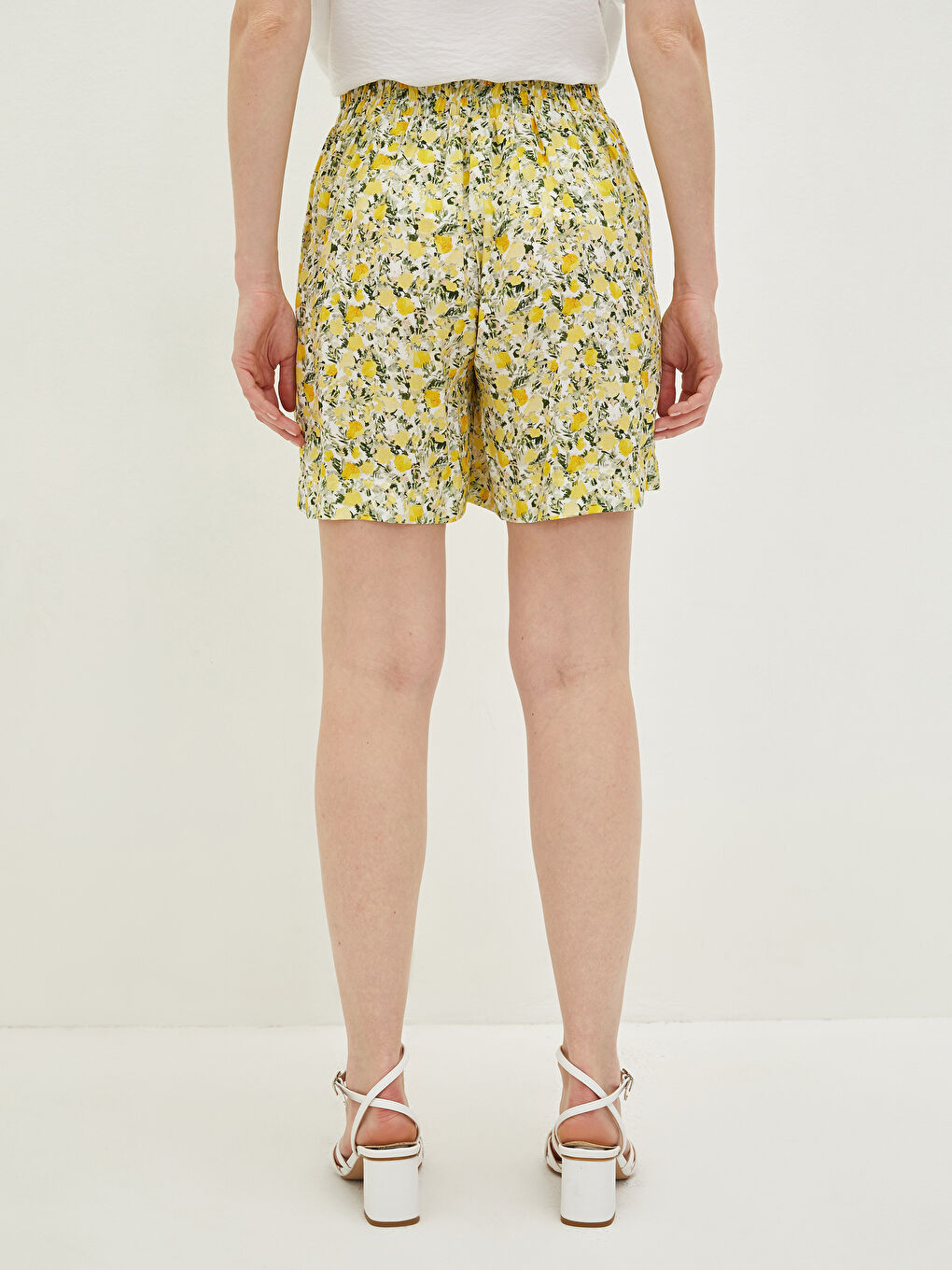 Шорты Женские Вискозные Узорчатые На Резинке-4