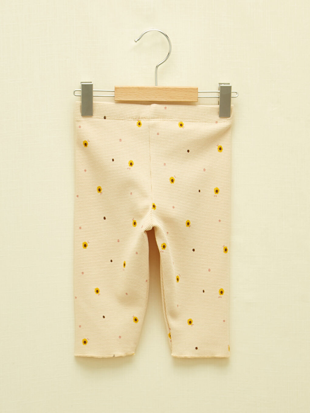 Bej Bisiklet Yaka Kısa Kollu Baskılı Kız Bebek Tişört ve Şort 2'li Takım-6