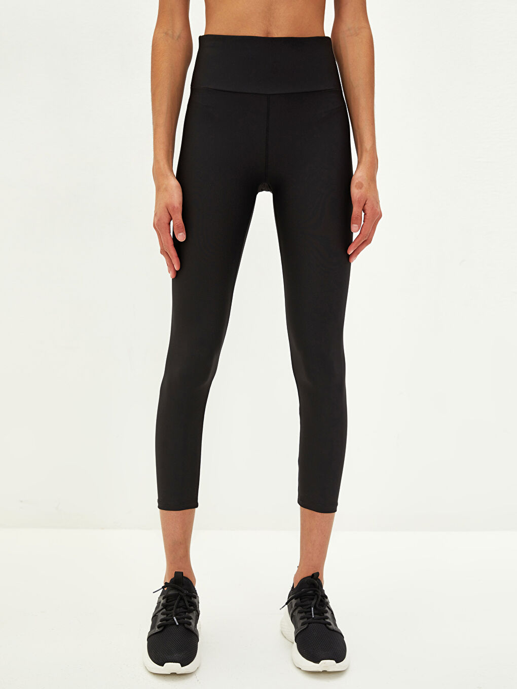 Siyah Kadın Beli Lastikli Düz Spor Tayt-3