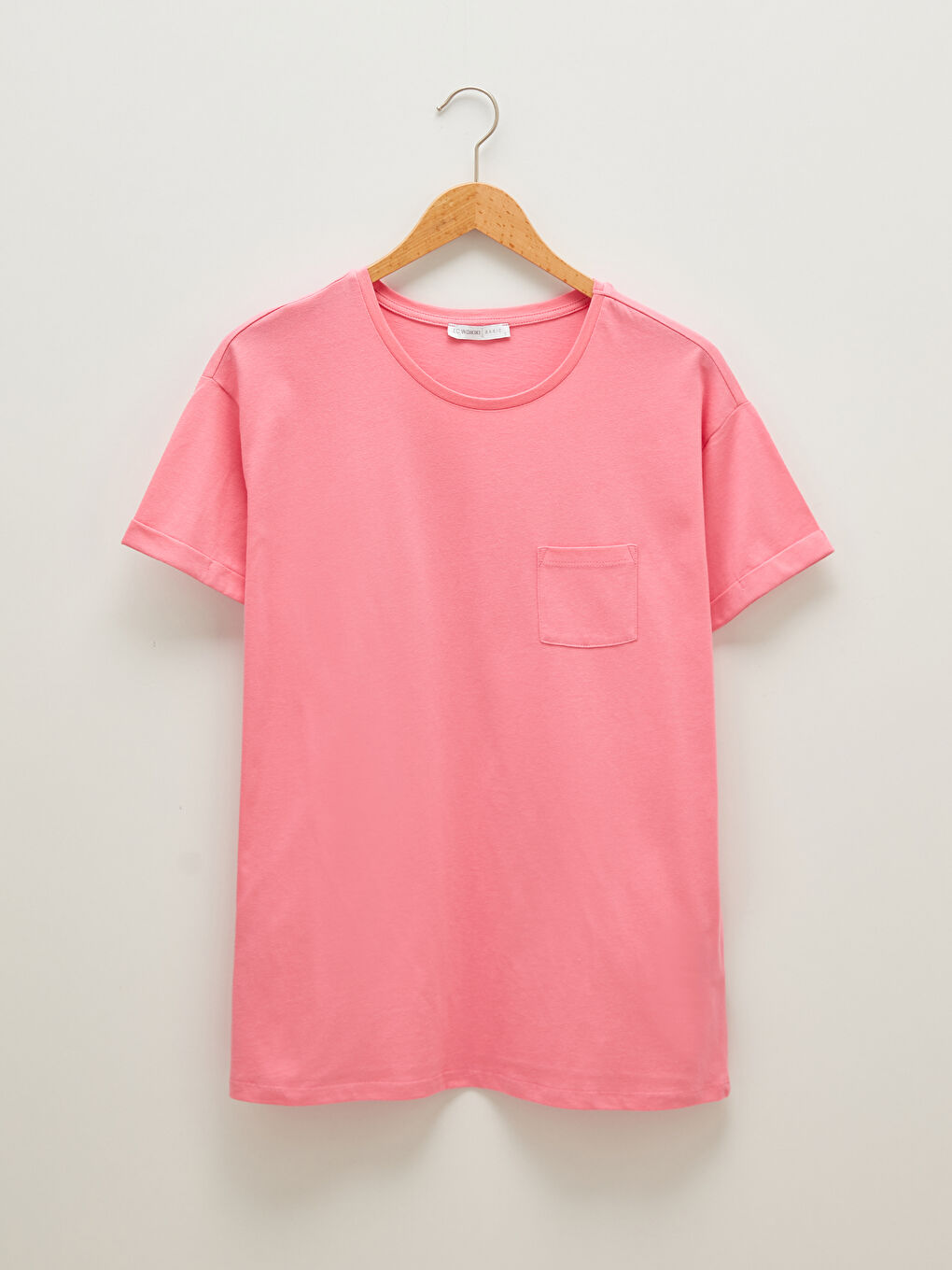 Pembe Bisiklet Yaka Düz Cep Detaylı Kısa Kollu Pamuklu Kadın Tişört-11