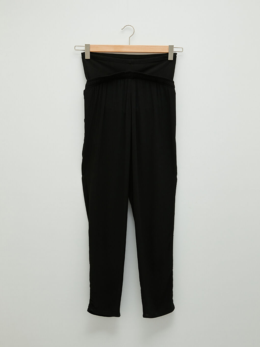 Siyah Karın Panelli Düz Cep Detaylı Viskon Hamile Pantolon-7