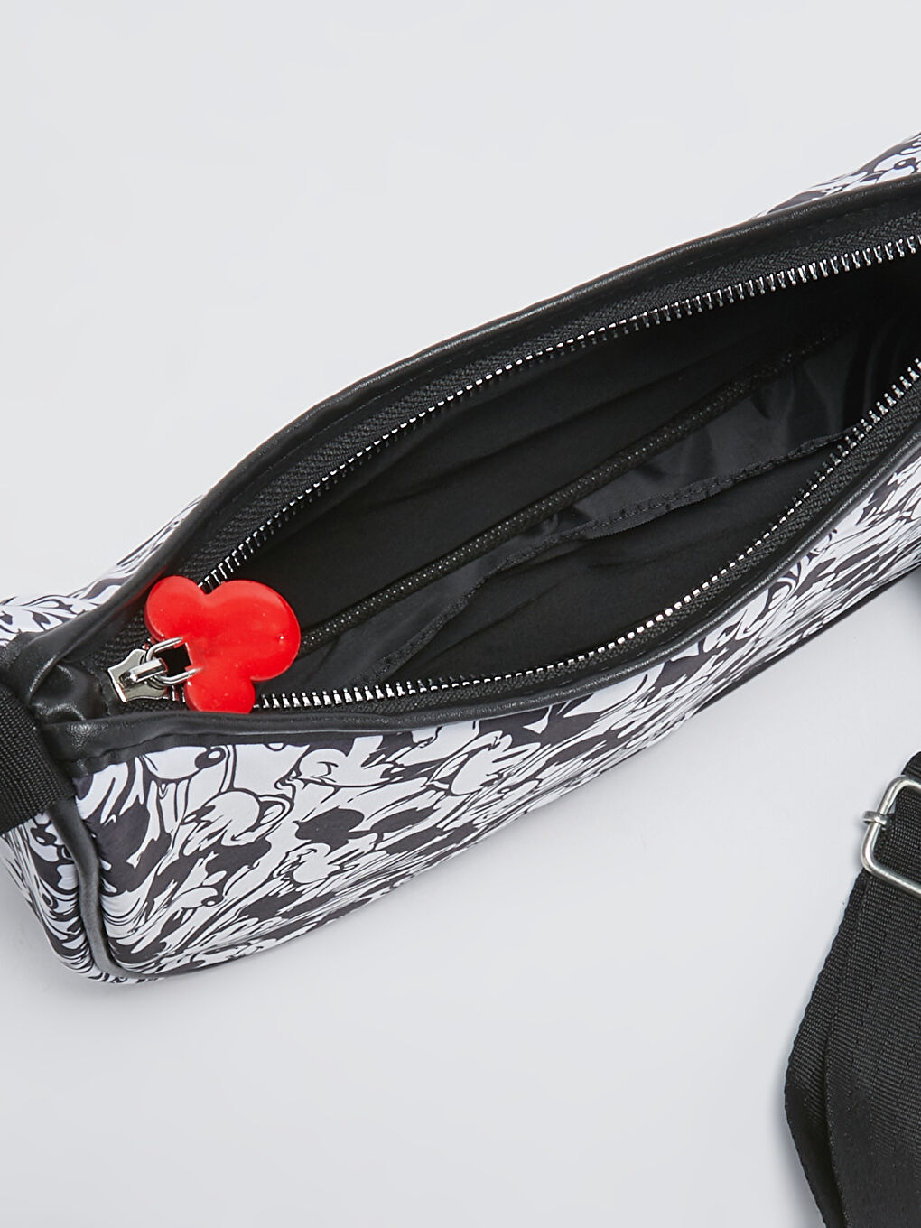 Siyah Mickey Mouse Lisanslı Kadın Baget Çanta-4