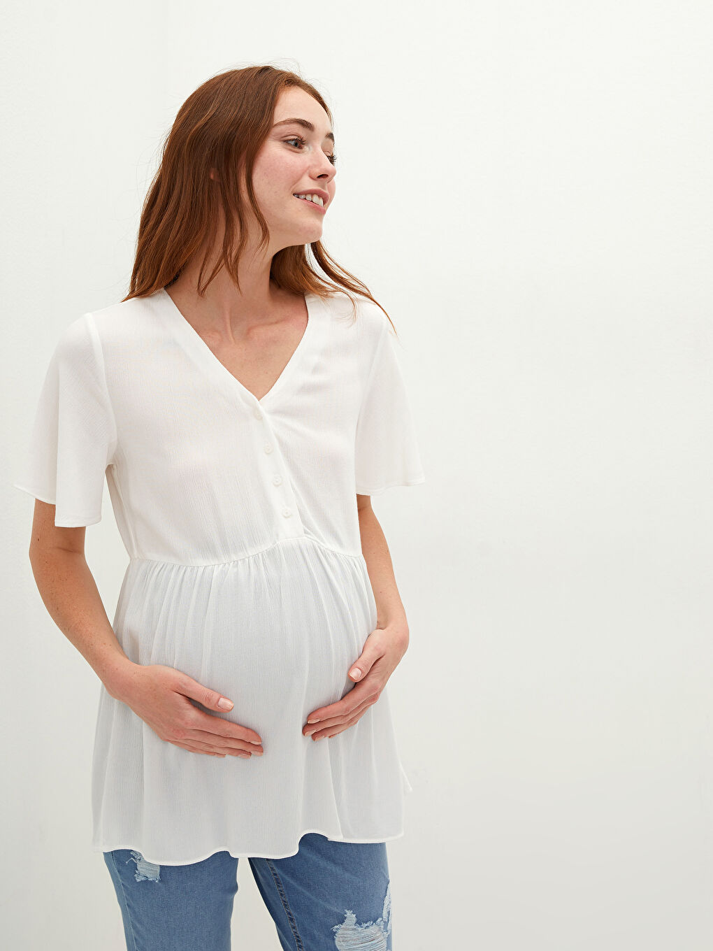 بلوزة حوامل ياقة على شكل حرف V سادة بأزرار أمامية كم قصير فيسكوز-3