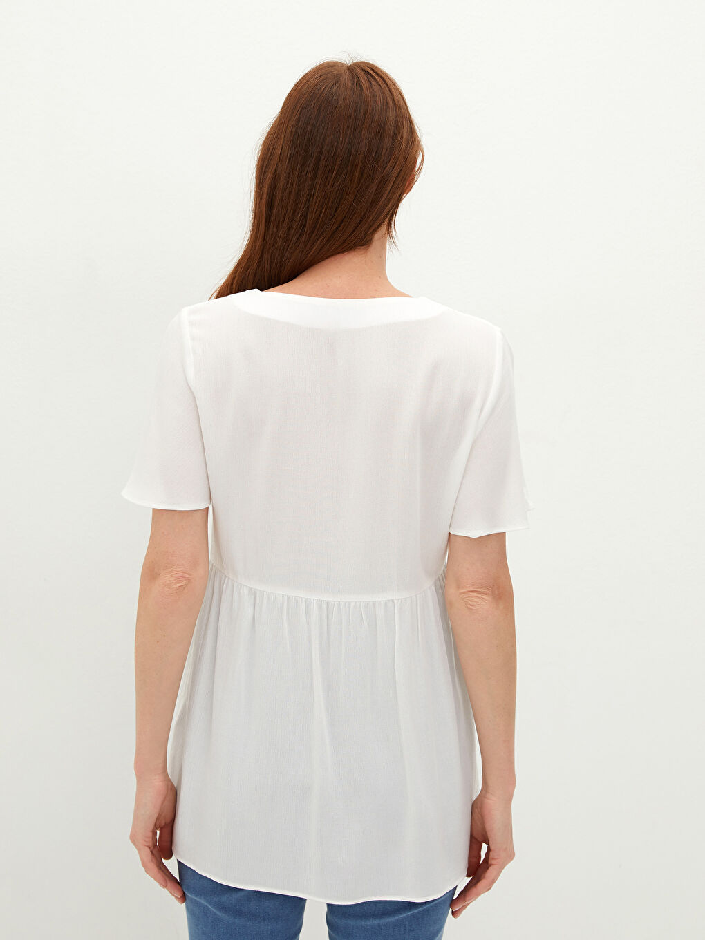 بلوزة حوامل ياقة على شكل حرف V سادة بأزرار أمامية كم قصير فيسكوز-6