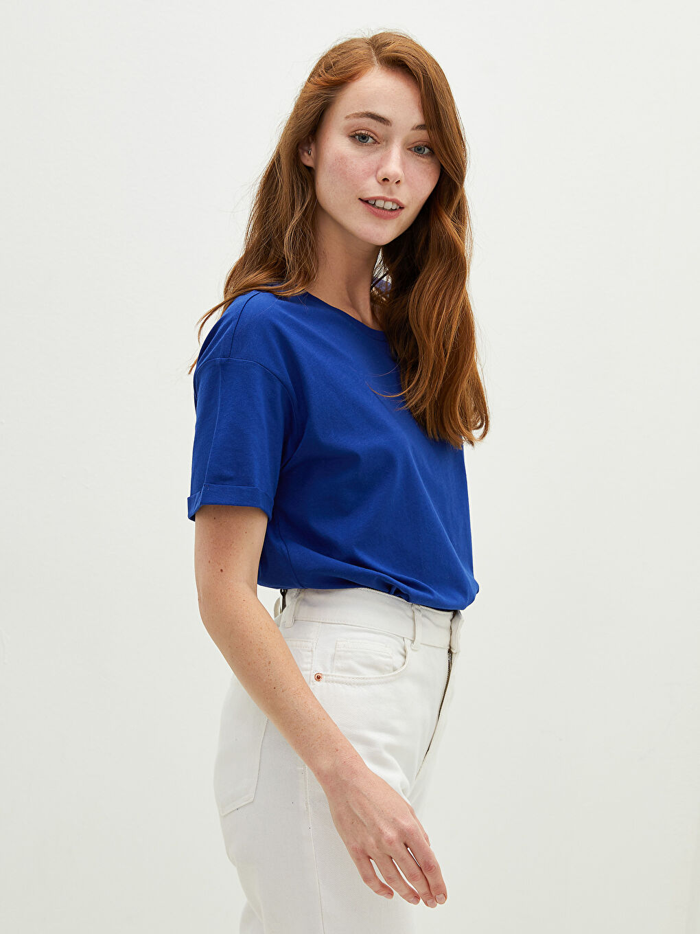 Lacivert Bisiklet Yaka Düz Cep Detaylı Pamuklu Kadın Tişört-2