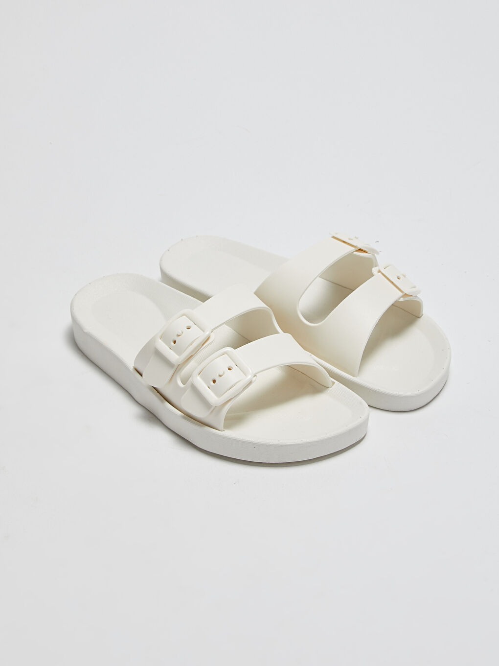 Double Banded Buckle Detailed Women's Beach Slippers