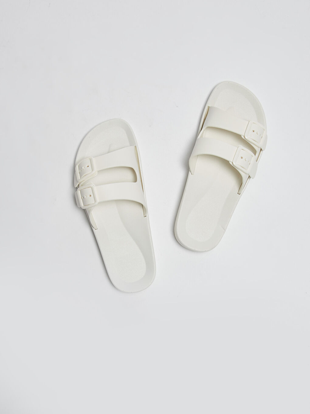 Double Banded Buckle Detailed Women's Beach Slippers-3