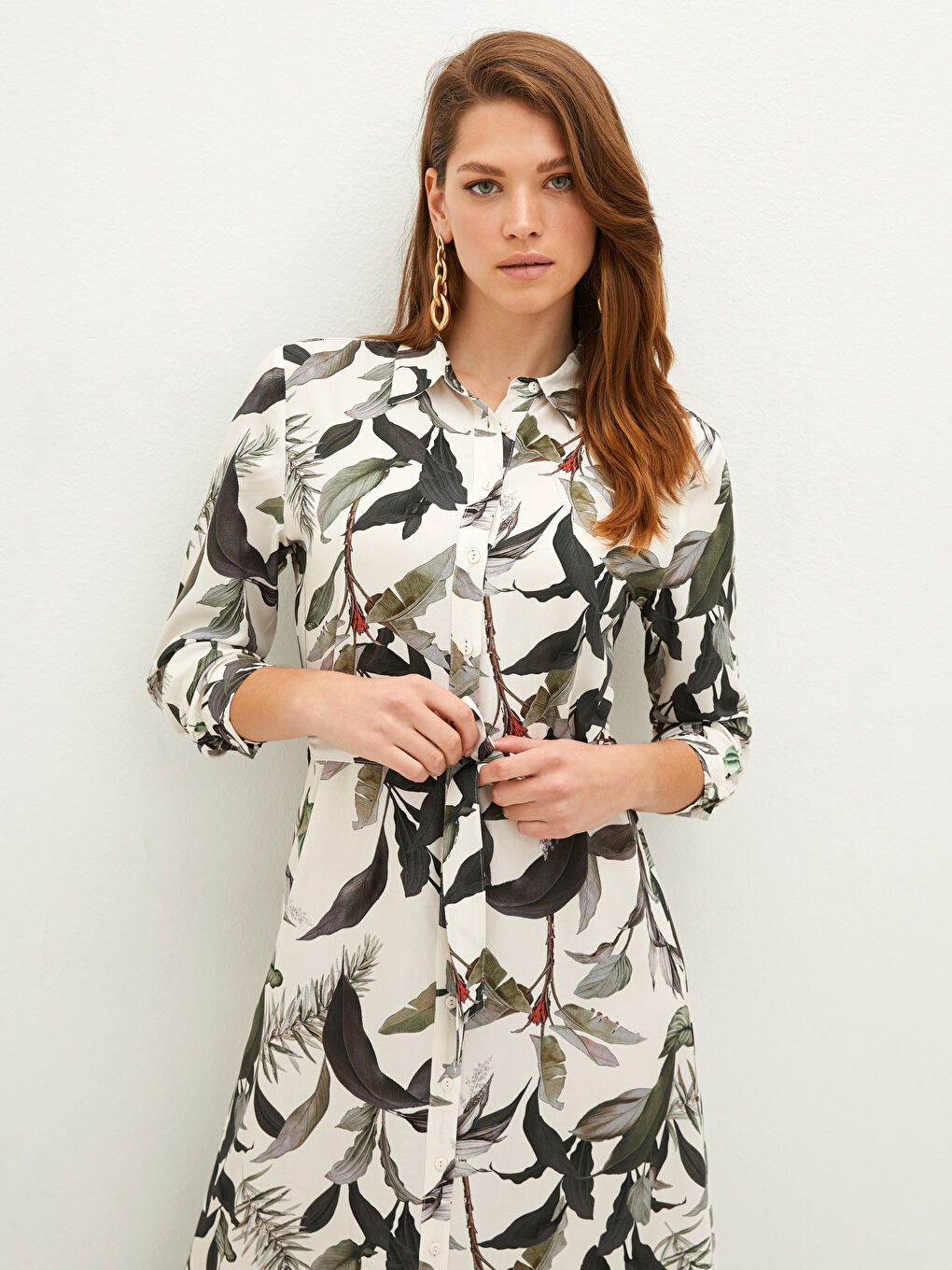 Robe Femme en Viscose à Manches Longues avec Col de Chemise Boutonné et Motif-2