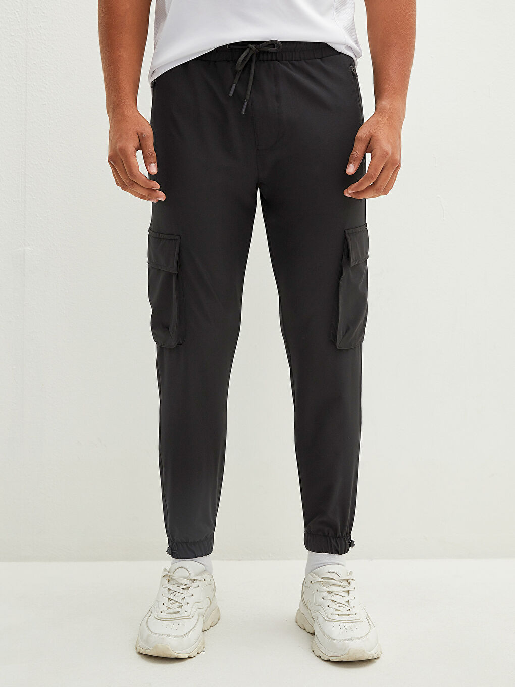 Siyah Slim Fit Aktif Spor Erkek Eşofman Altı-2