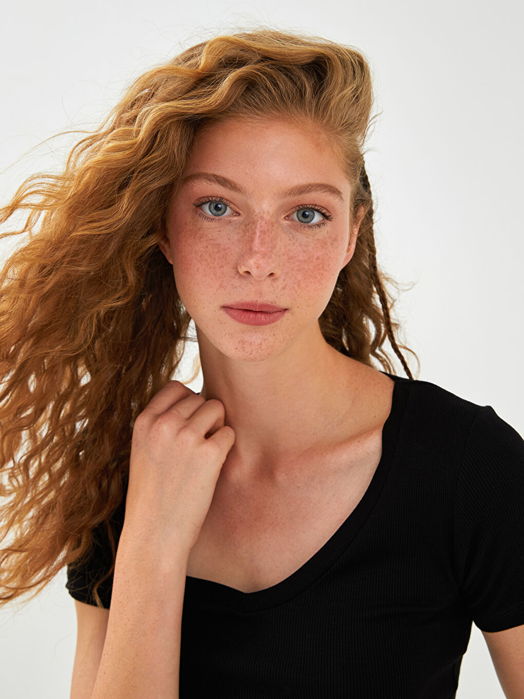 V-Neck Plain Short Sleeve Camisole Fabric Women's T-Shirt-2