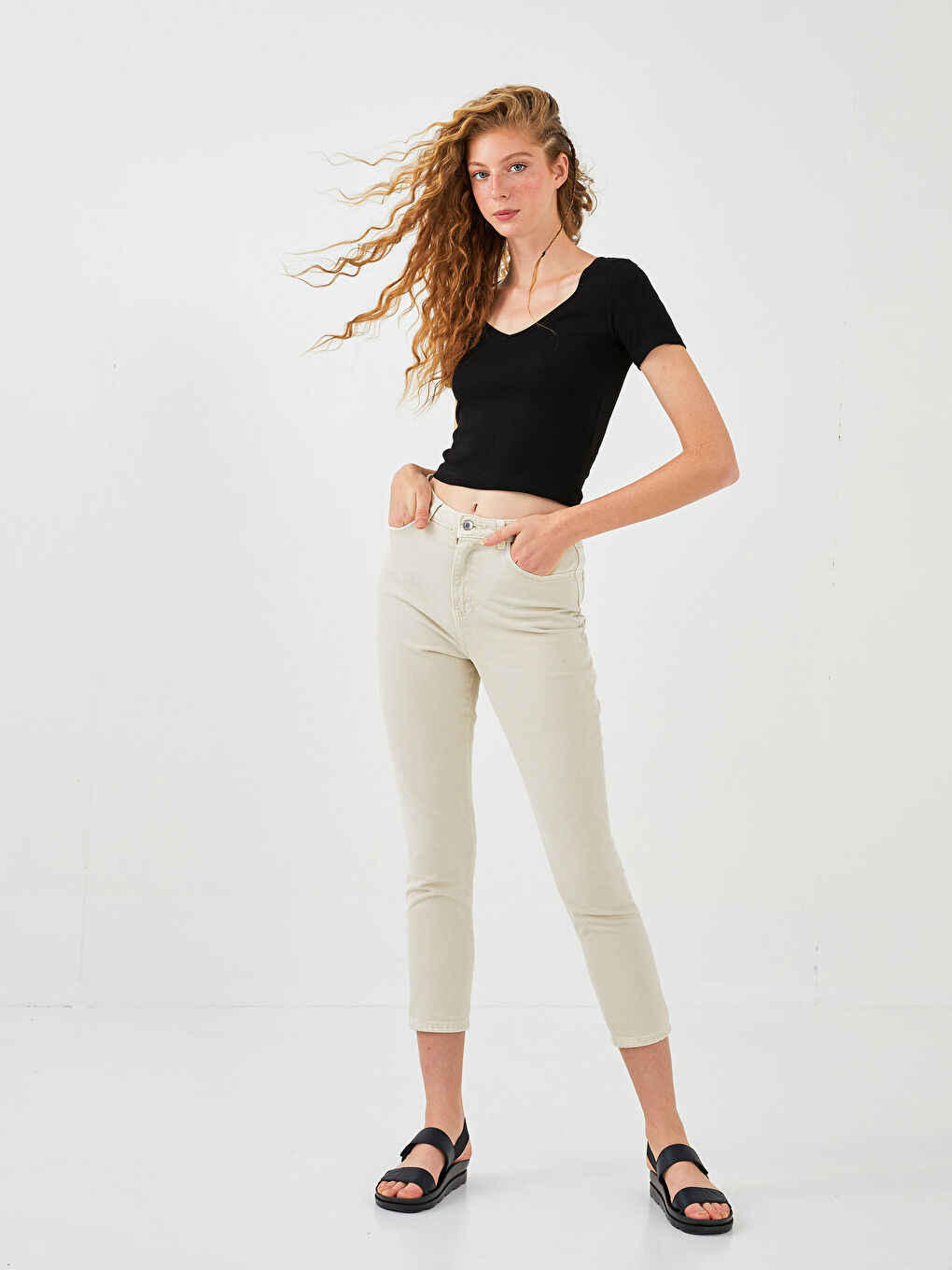 V-Neck Plain Short Sleeve Camisole Fabric Women's T-Shirt-3