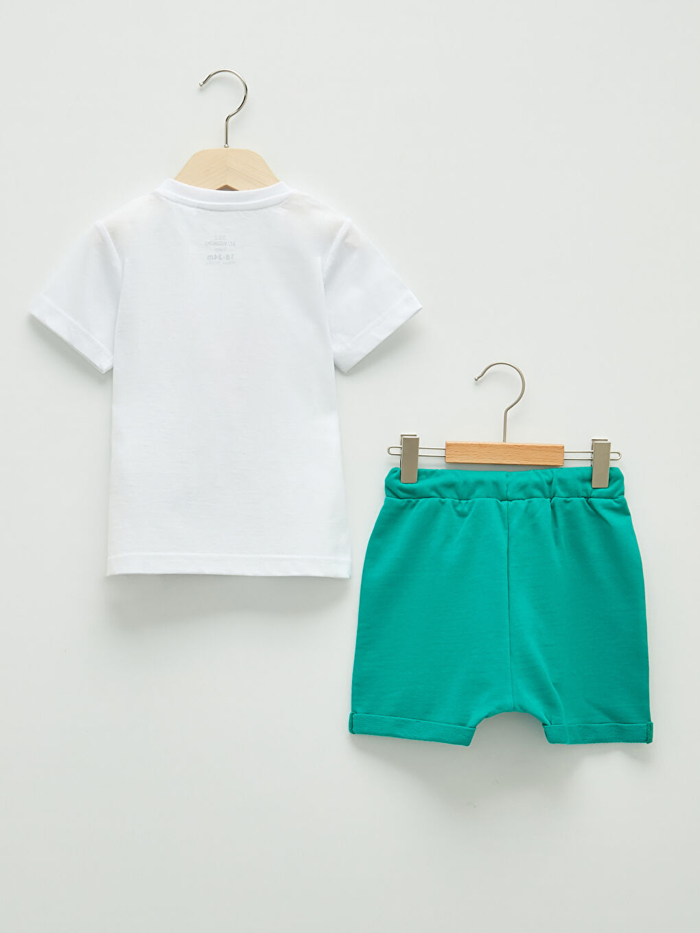 Ensemble T-Shirt et Short Bébé Garçons Imprimé Mickey Mouse Col Rond Manches Courtes Lot de 2-1