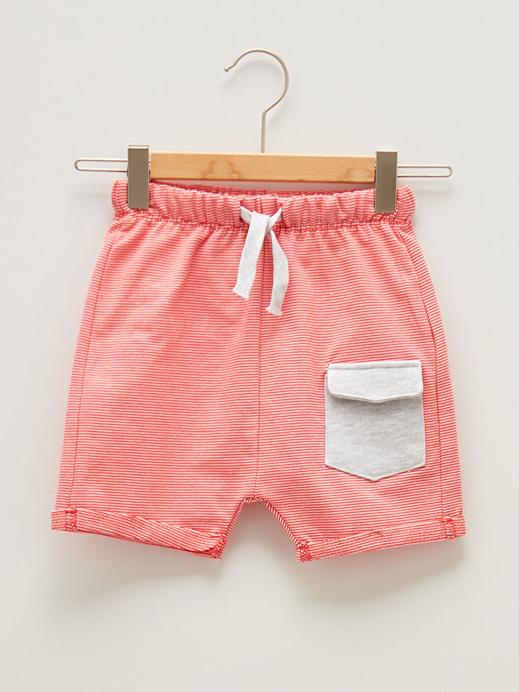 شورت مخطط بخصر مرن للأولاد الرضع