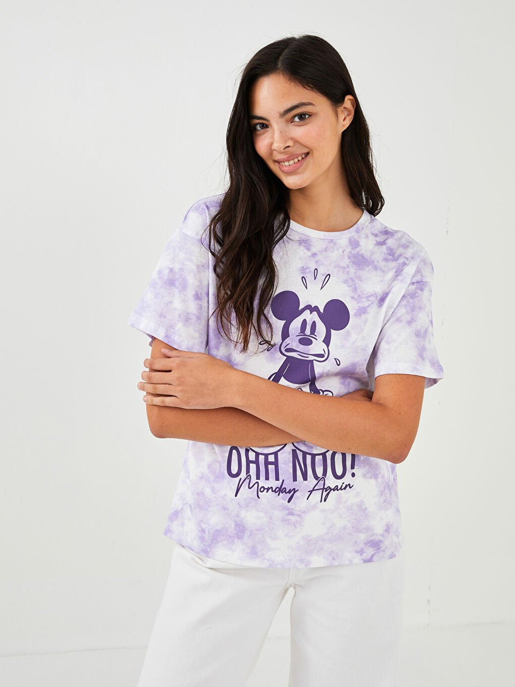 Lila Bisiklet Yaka Mickey Mouse Baskılı Kısa Kollu Pamuklu Kadın Tişört-2