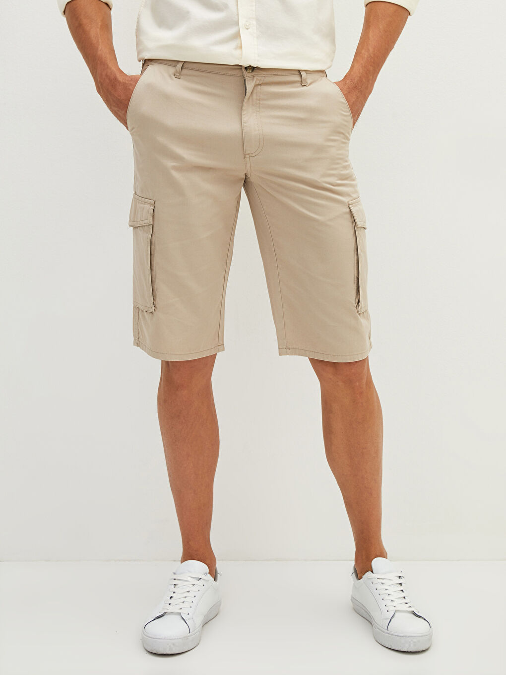 Bej Standart Kalıp Gabardin Erkek Kargo Şort-3