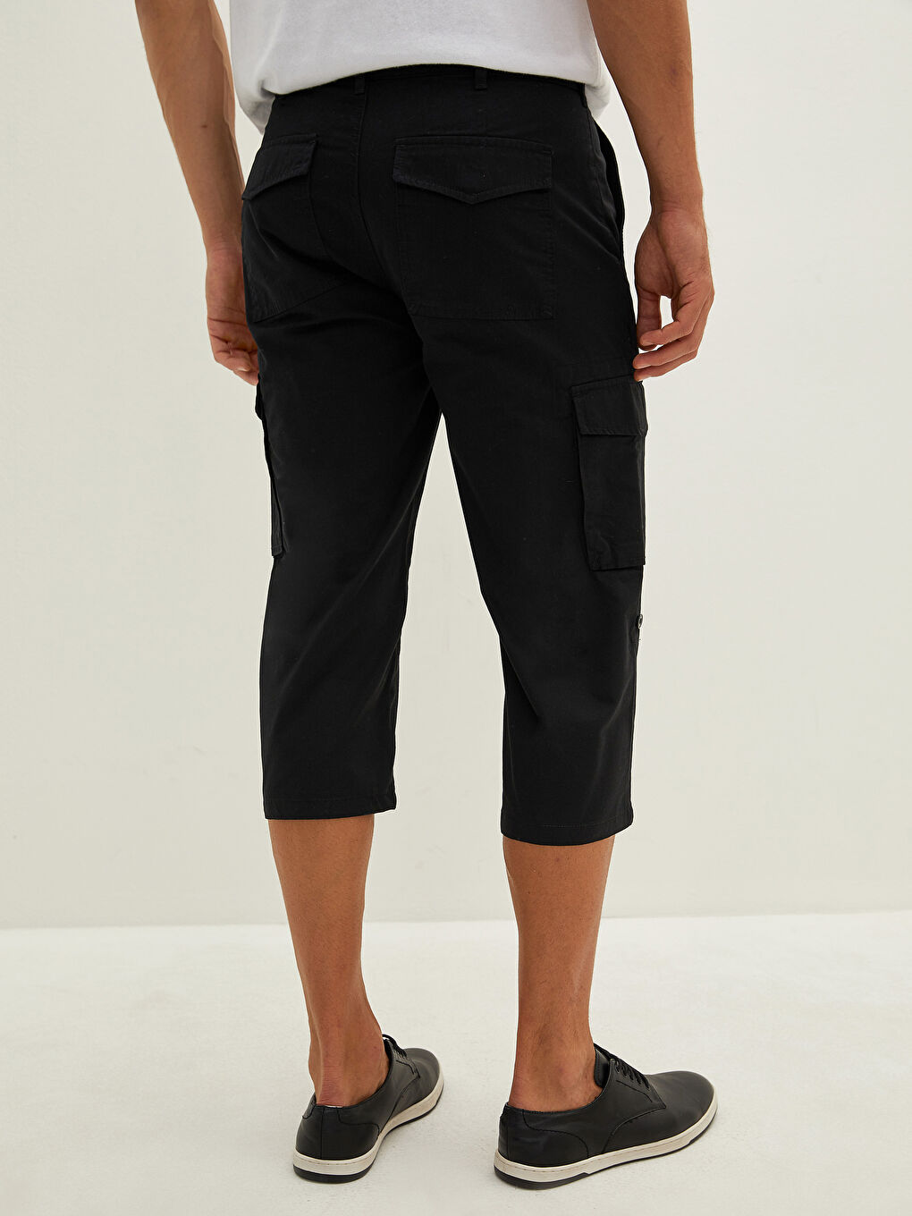 شورت كارغو عادي للرجال-4