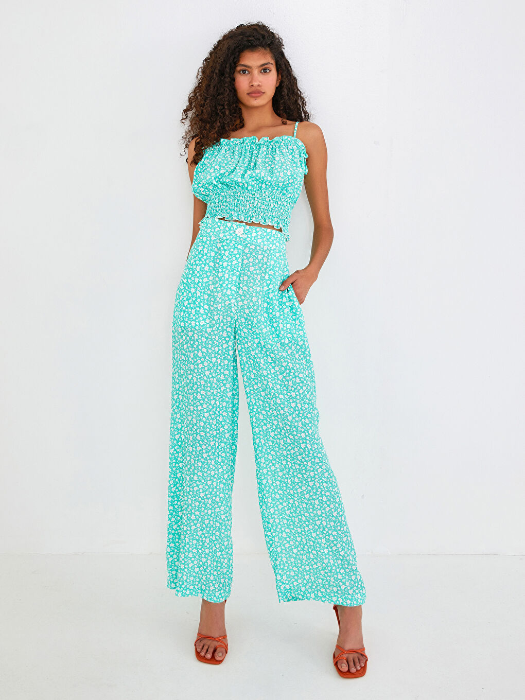 Блузка из вискозы с квадратным воротником, ремешками, цветочным узором и оборками для женщин-5