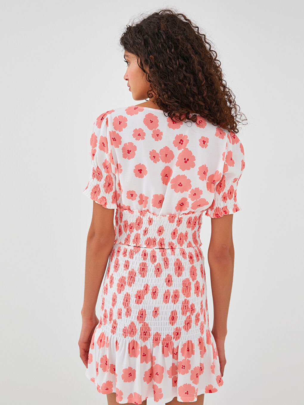 Blouse Femme à Col V Double Boutonnage Floral Manches Courtes en Viscose-7