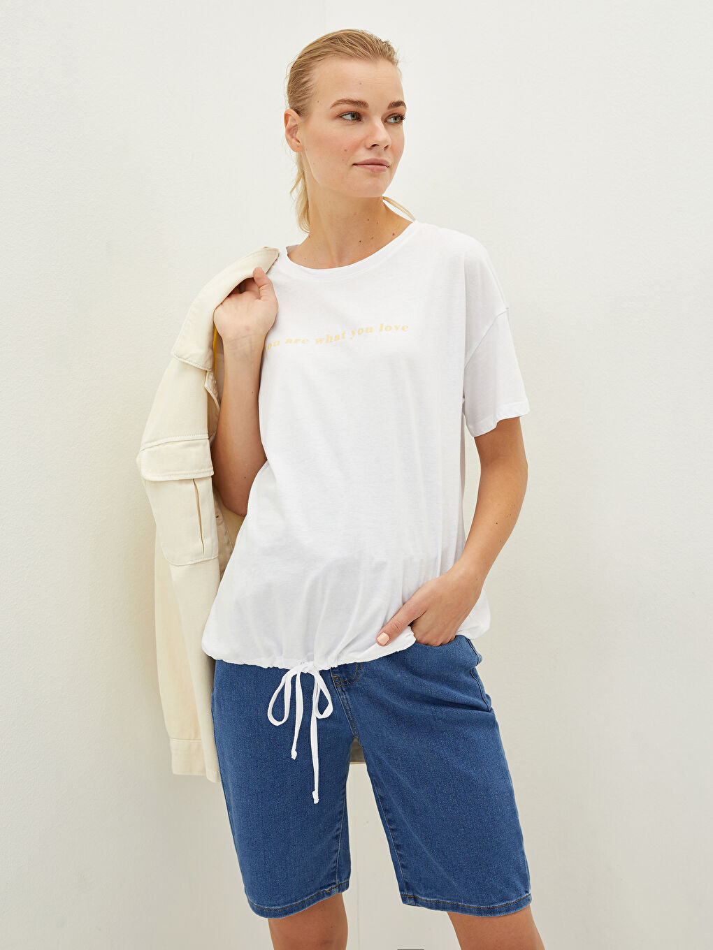 Elastic Waist Pocket Detailed Maternity Rodeo Jean Shorts-3