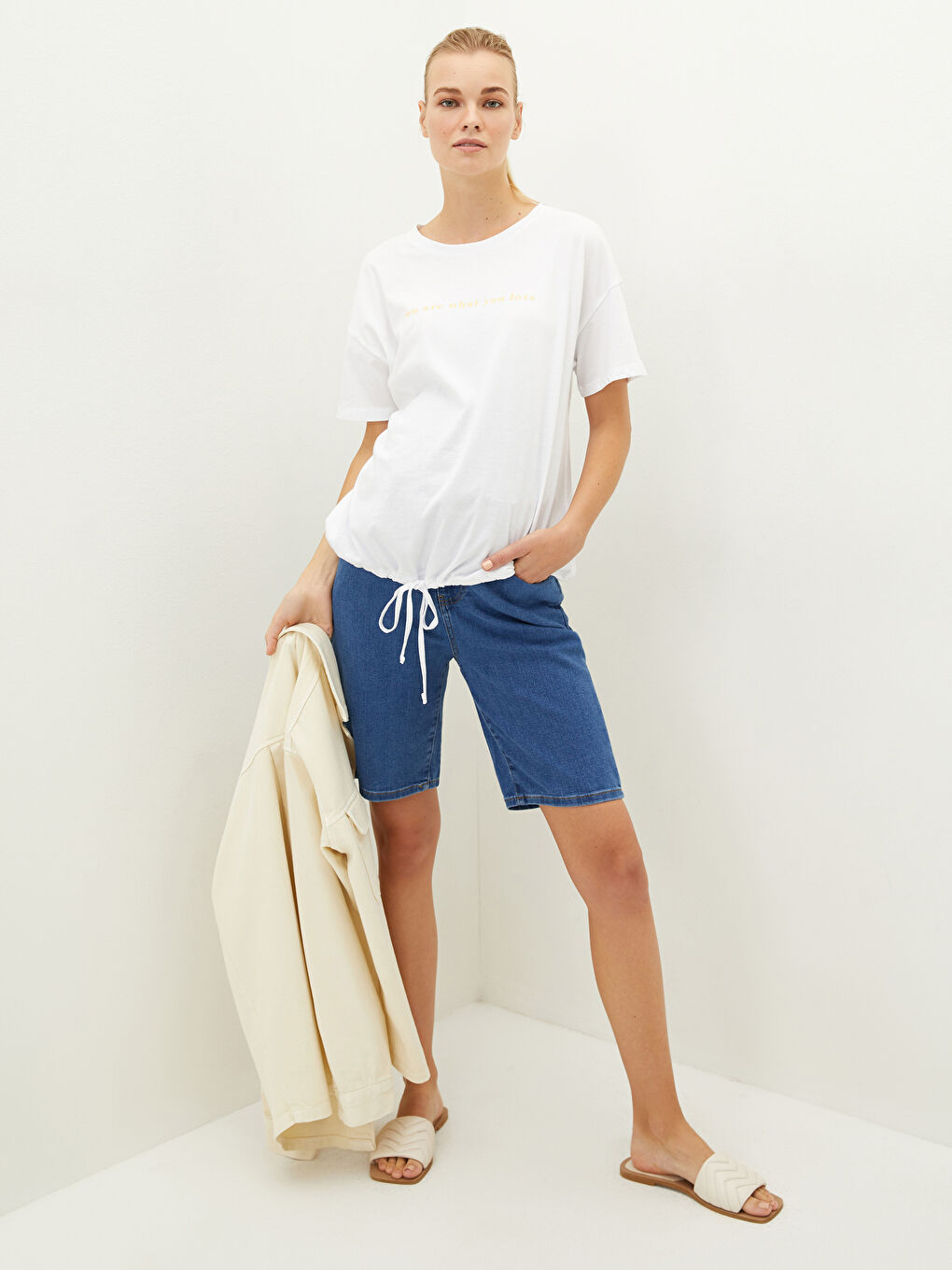 Elastic Waist Pocket Detailed Maternity Rodeo Jean Shorts