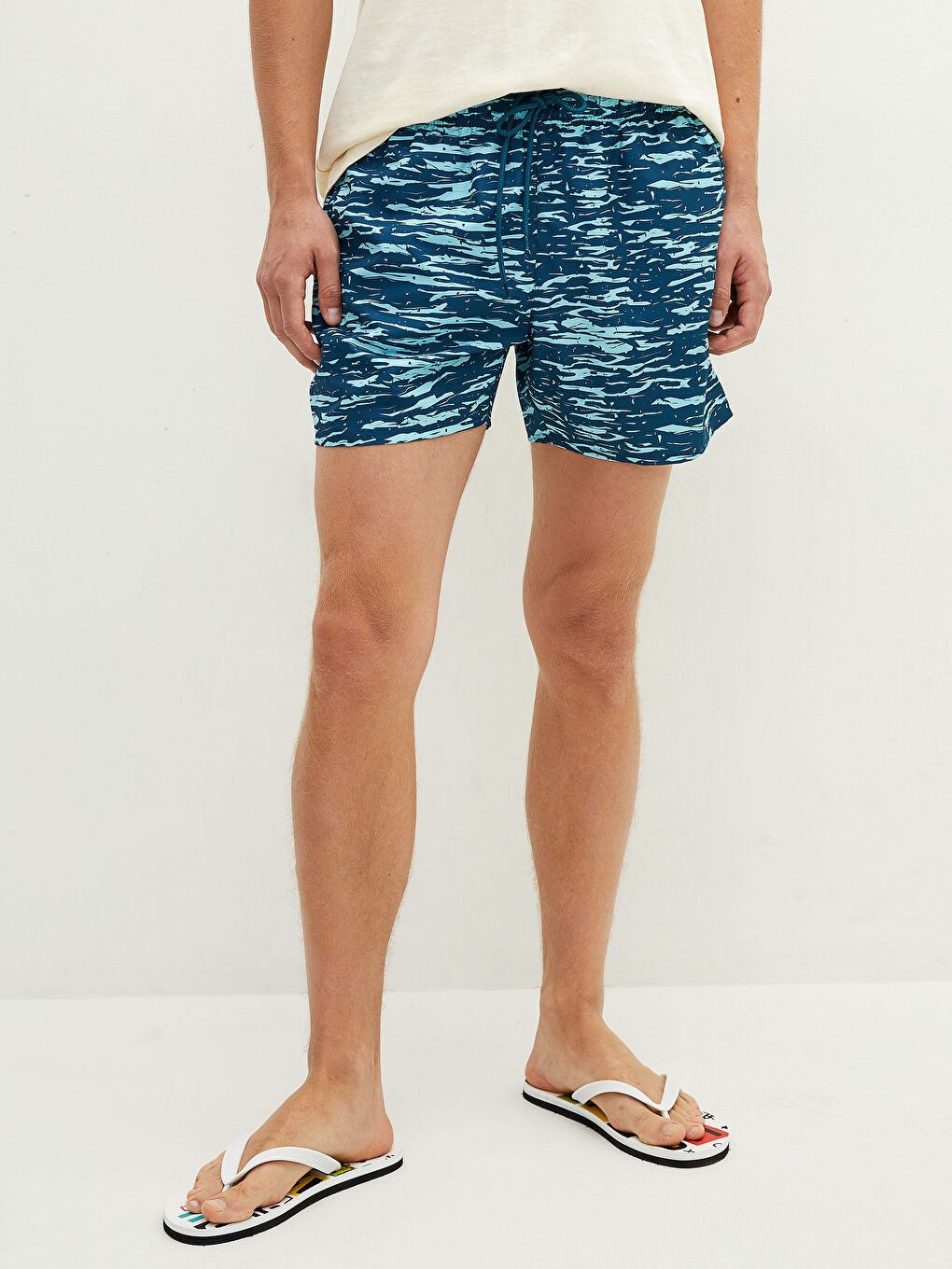 Lacivert Kısa Boy Desenli Erkek Deniz Şortu-4