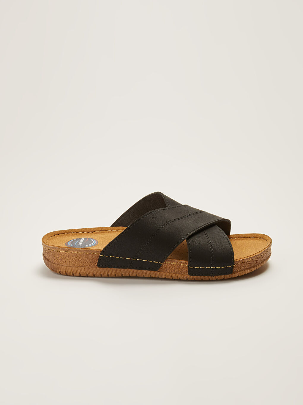 Siyah Deri Görünümlü Çapraz Bantlı Erkek Terlik-1