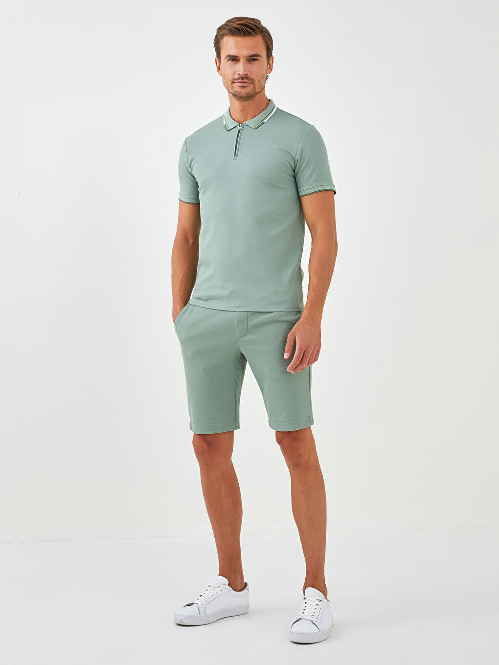 Yeşil Polo Yaka Kısa Kollu Erkek Tişört-3