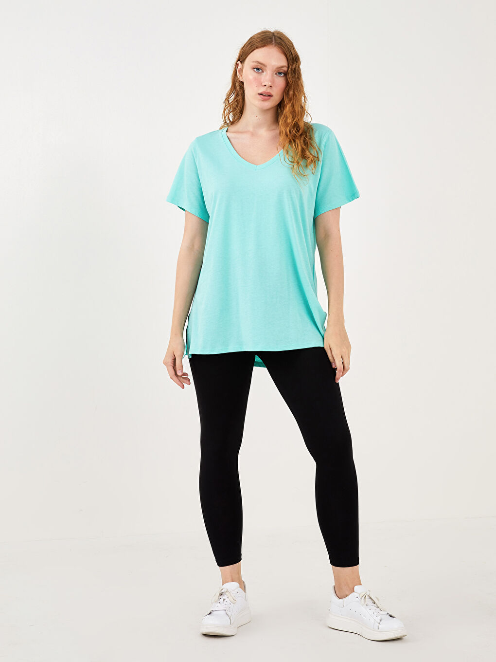 Plus Size V Neck Straight Short Sleeve Women T-Shirt-3