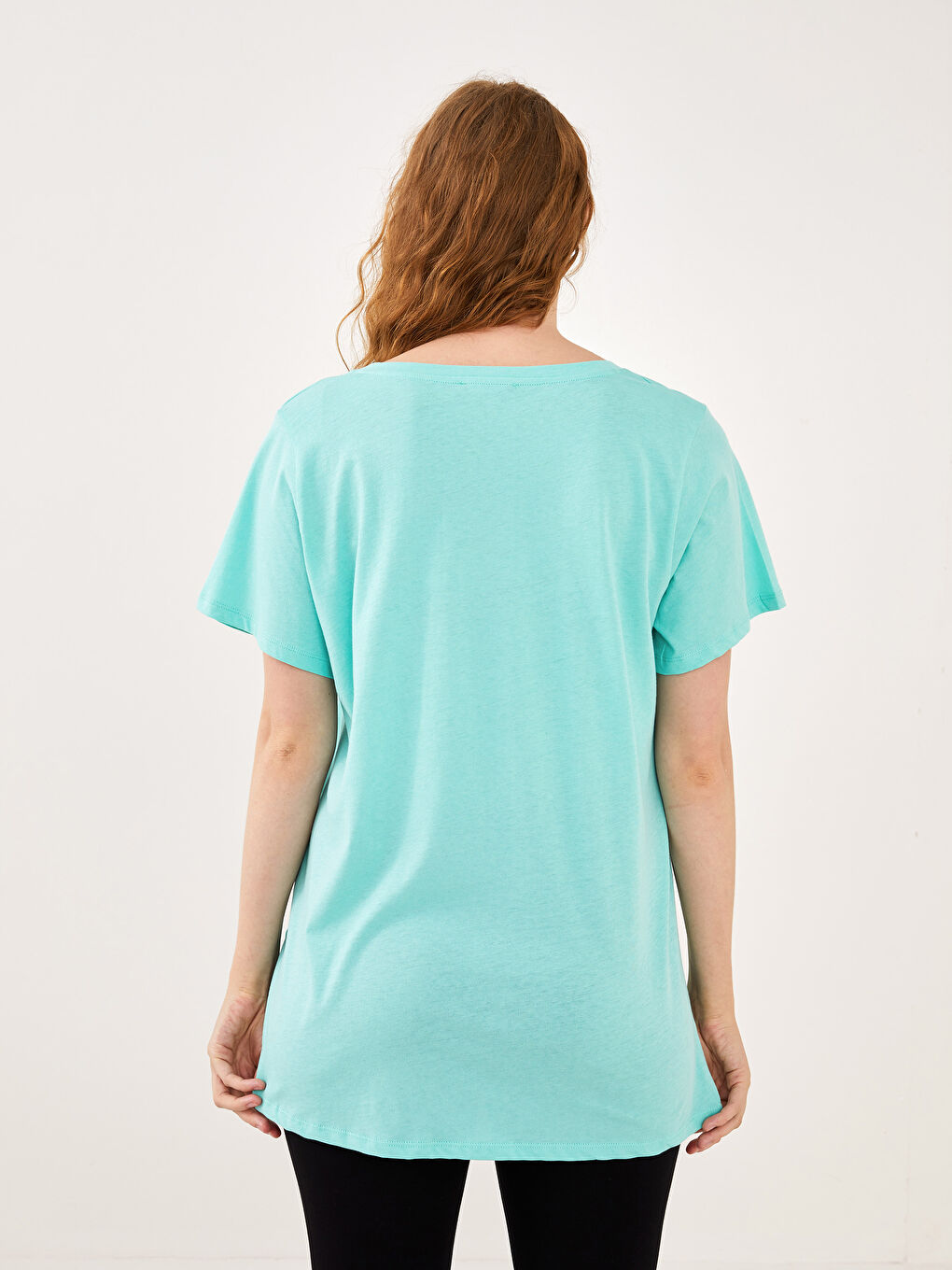 Plus Size V Neck Straight Short Sleeve Women T-Shirt-5