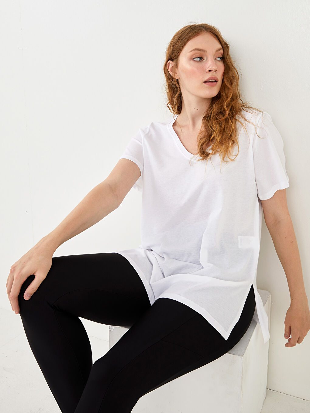 T-shirt Femme Grande Taille Encolure en V Droite Manches Courtes-2