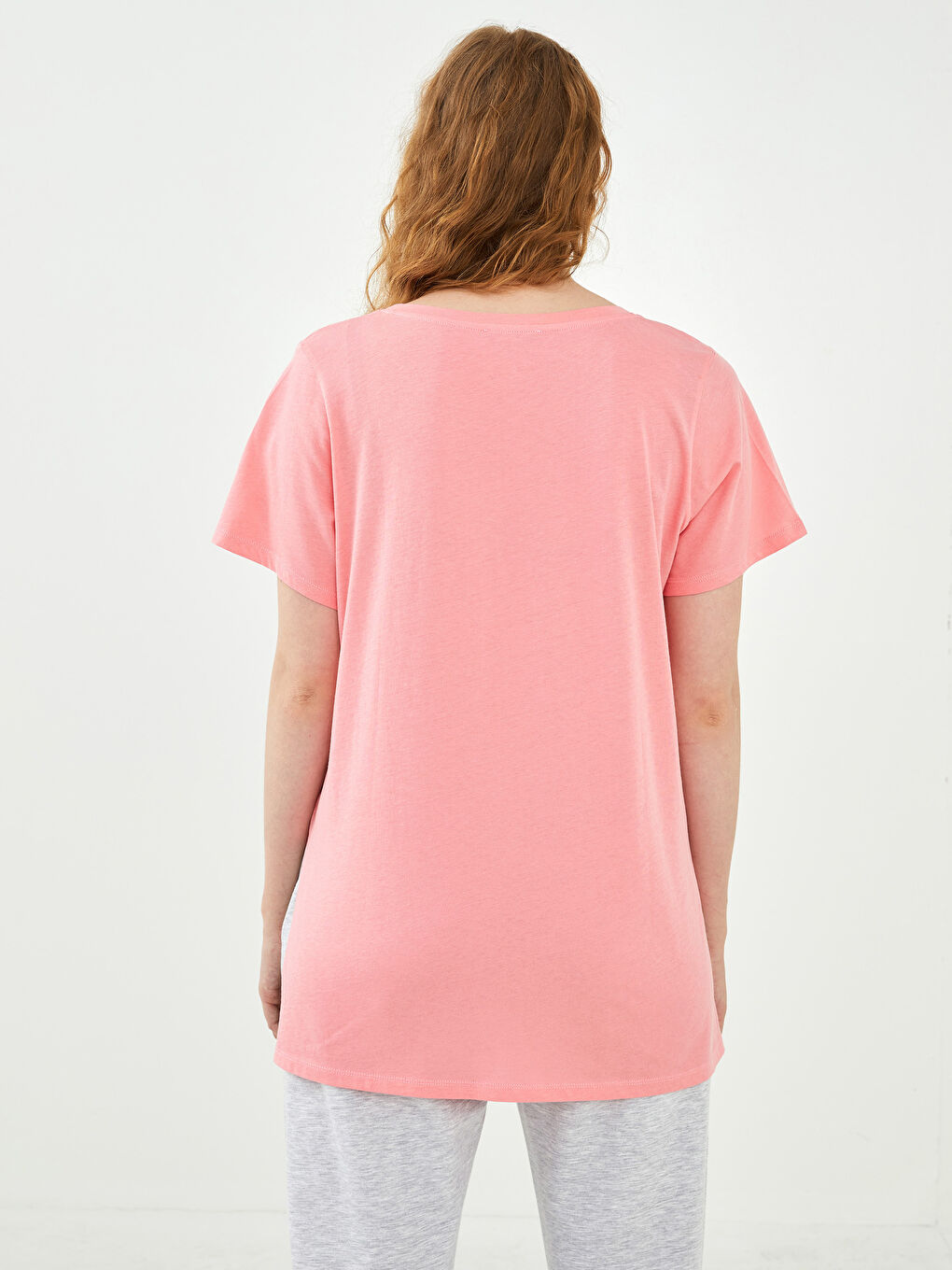 Plus Size V Neck Straight Short Sleeve Women T-Shirt-12