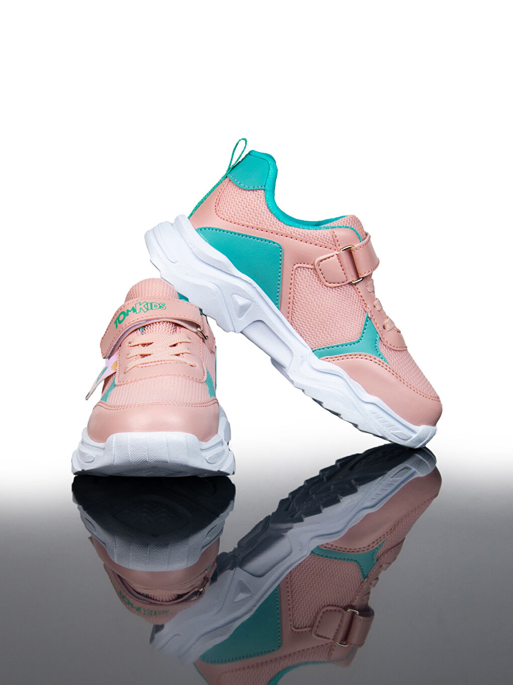 Pembe Cırt Cırtlı Kız Çocuk Aktif Spor Ayakkabı-2