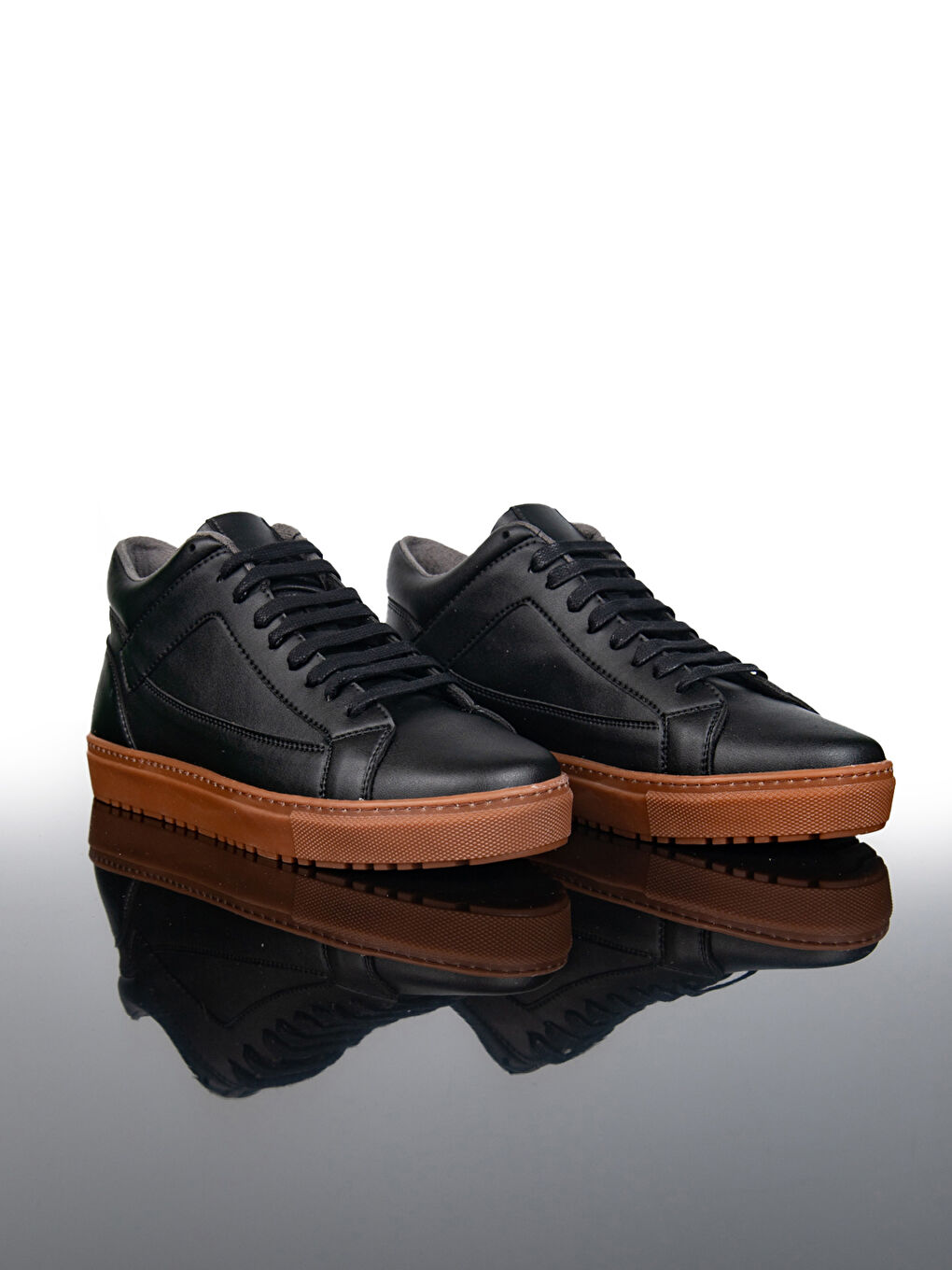 Siyah Bağcıklı Erkek Spor Ayakkabı-3