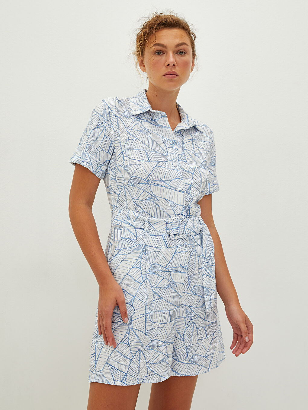 Mavi Gömlek Yaka Desenli Kısa Kollu Kadın Tulum-1