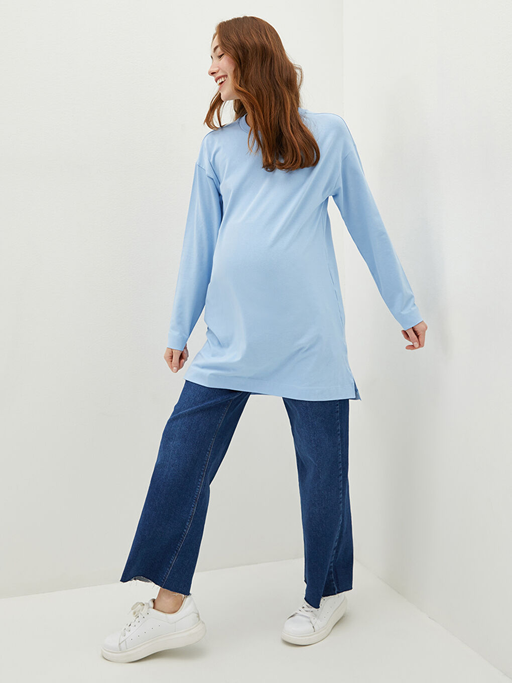 LCWAIKIKI Maternity Crew Neck Regular Long Sleeve Maternity Tunic -S1LD74Z8-QXE