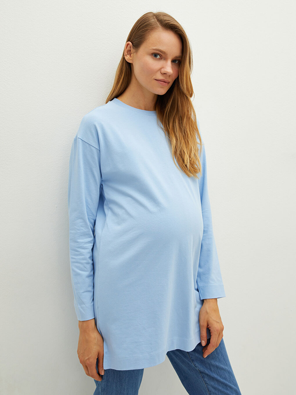 LCWAIKIKI Maternity Crew Neck Regular Long Sleeve Maternity Tunic -S1LD74Z8-QXE