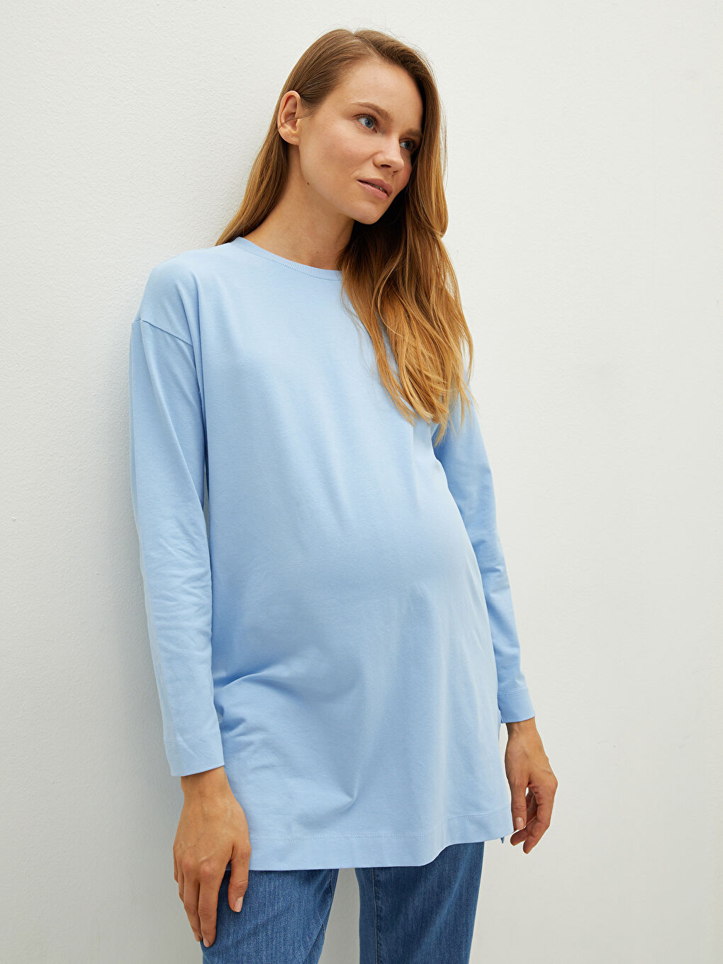 LCWAIKIKI Maternity Crew Neck Regular Long Sleeve Maternity Tunic -S1LD74Z8-QXE