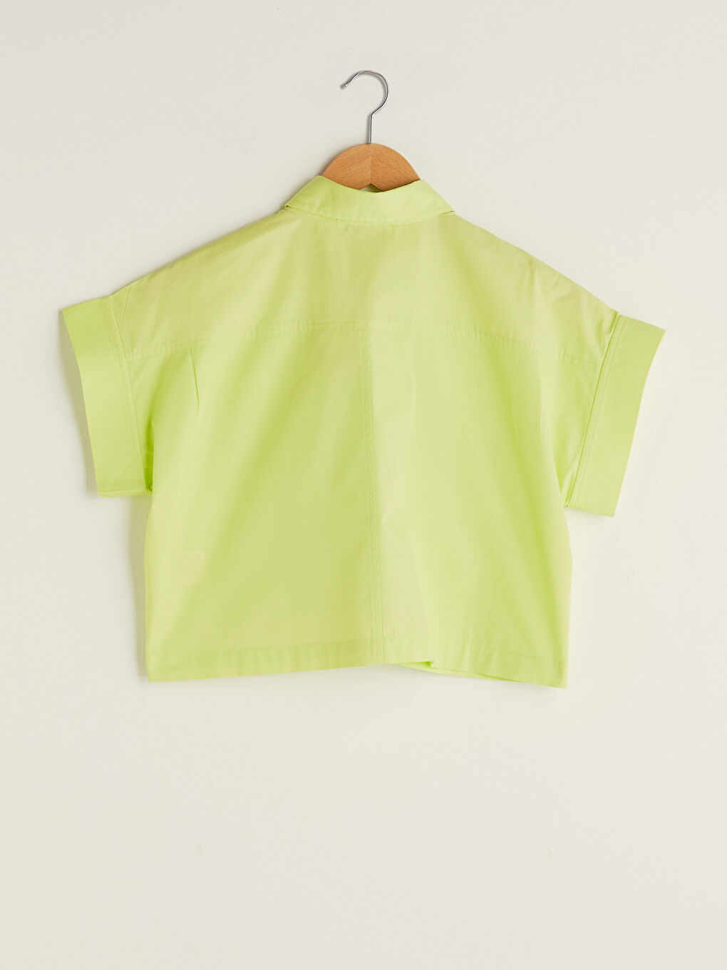 Pocket Detailed Short Sleeve Poplin Women's Shirt with Hidden Button Closure-6