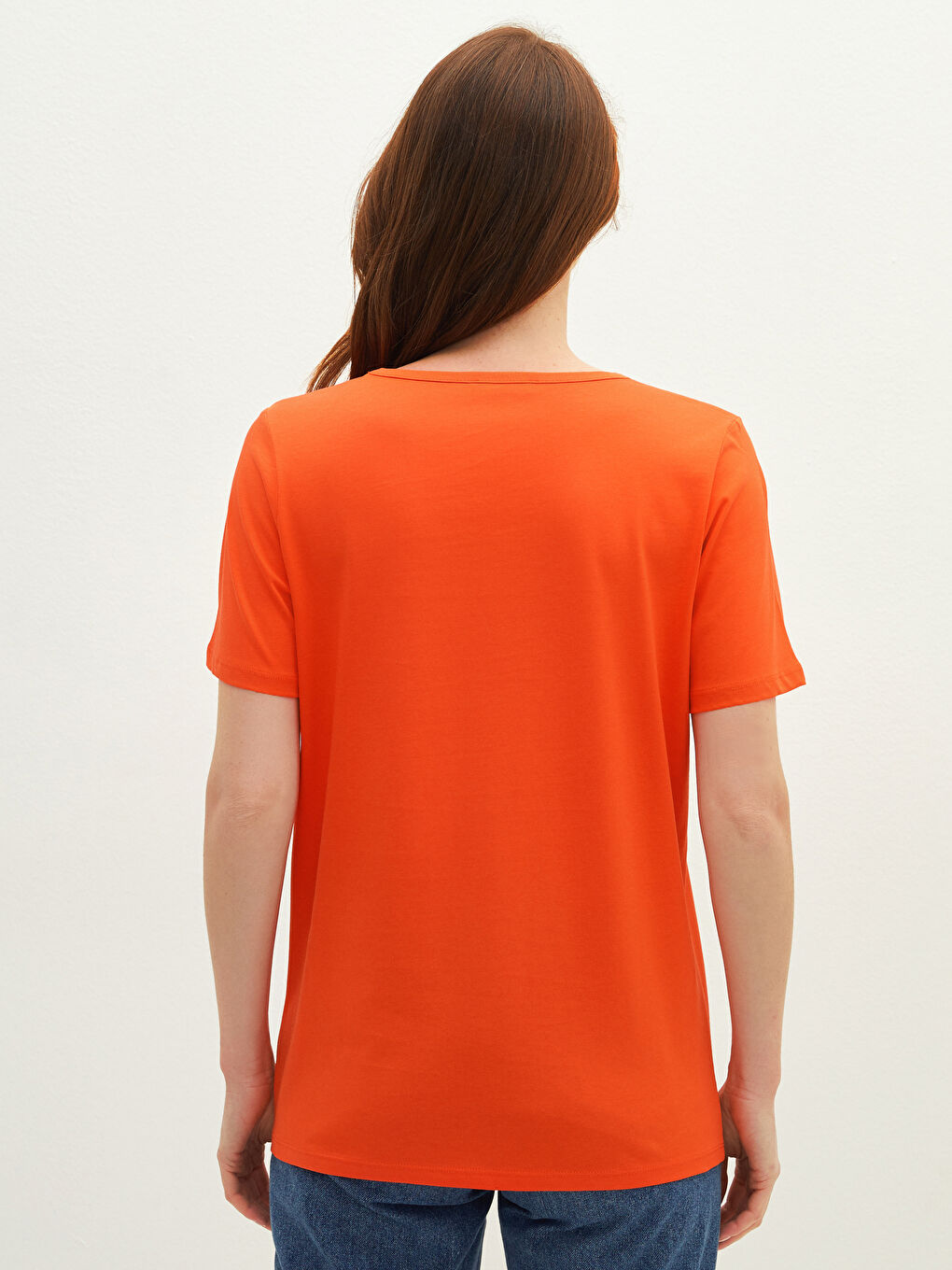 Mercan V Yaka Düz Kısa Kollu Kadın Tişört-4