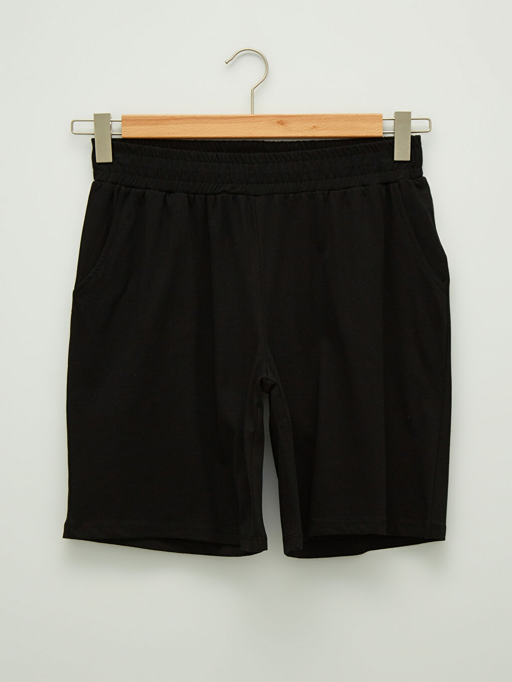 LC WAIKIKI Bermuda-Shorts für Damen in großen Größen mit flachen Taschen und elastischem Bund -S1LG25Z8-CVL