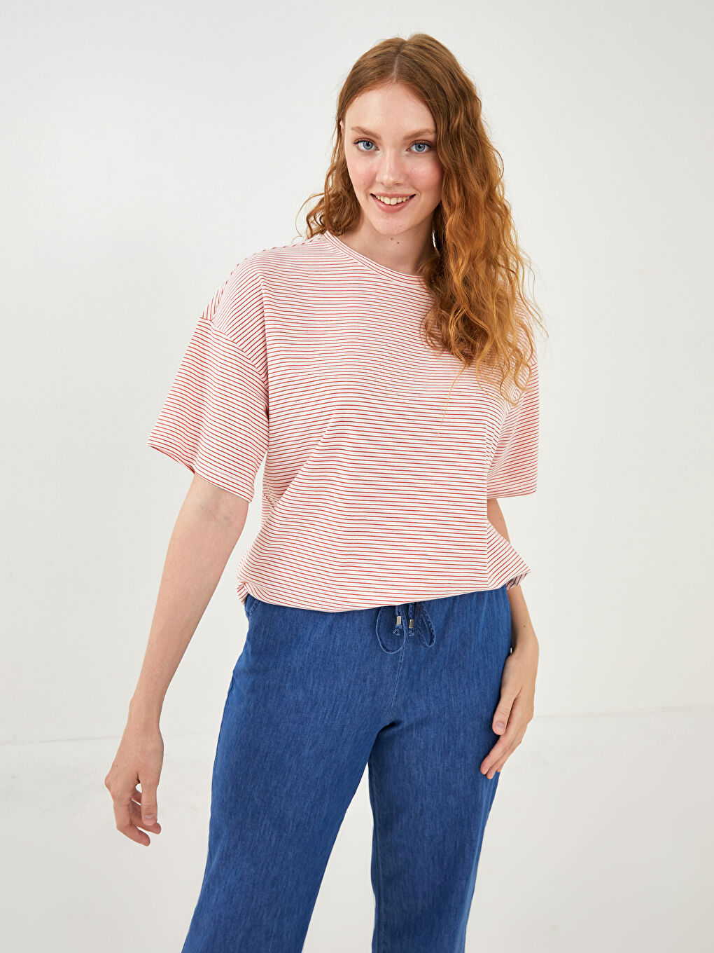 LC WAIKIKI T-shirt pour Femmes Grande Taille à Rayures, Col Rond, Manches Courtes -S1LG52Z8-LEY