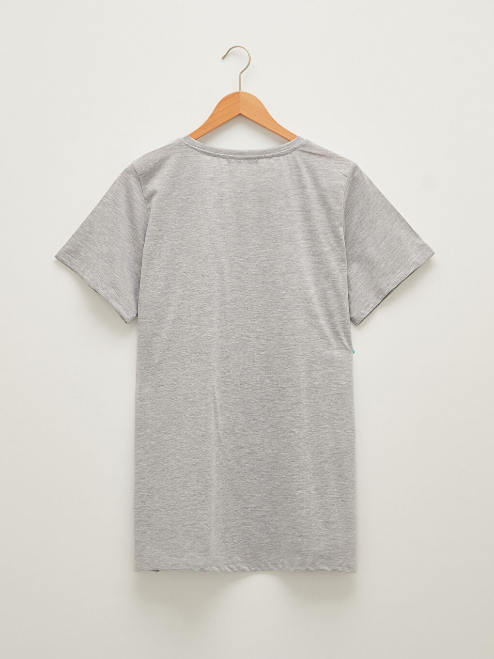 Gri Büyük Beden Bisiklet Yaka Düz Kısa Kollu Kadın Tişört-6