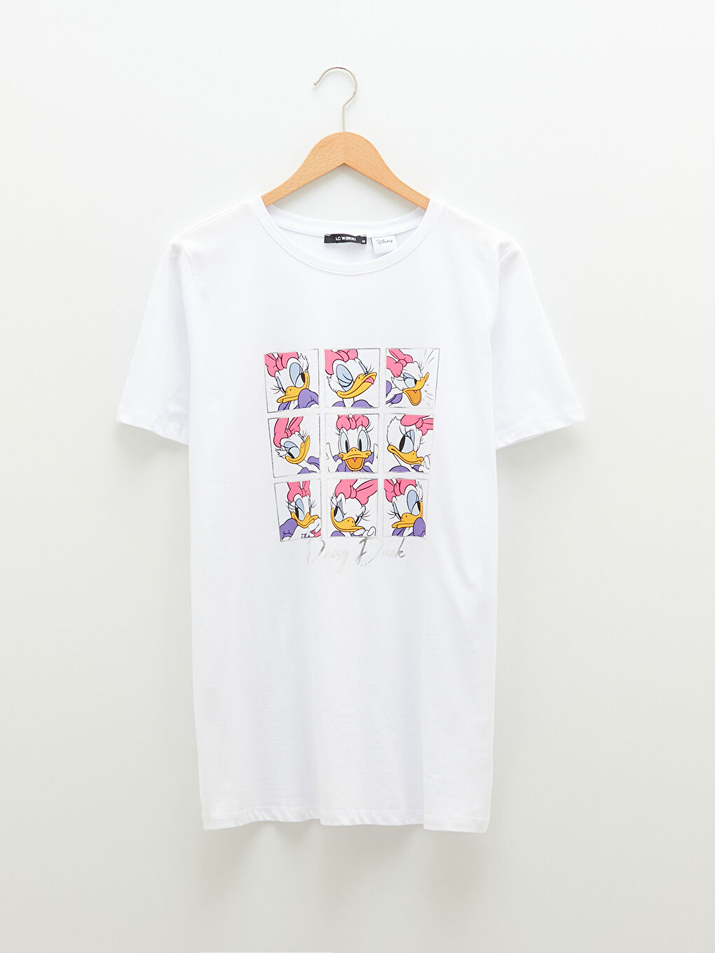 Beyaz Büyük Beden Bisiklet Yaka Daisy Duck Baskılı Kısa Kollu Pamuklu Kadın Tişört-6