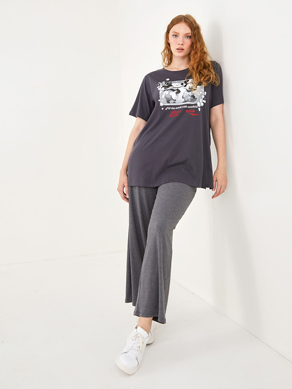 LC WAIKIKI Plus Size Crew Neck Mickey Mouse Printed Short Sleeve Cotton Women's T-Shirt -S1LG93Z8-HKS